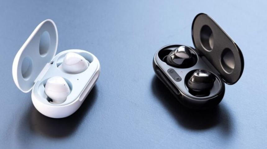 Samsung yeni bir bluetooth kulaklık üzerinde çalışıyor