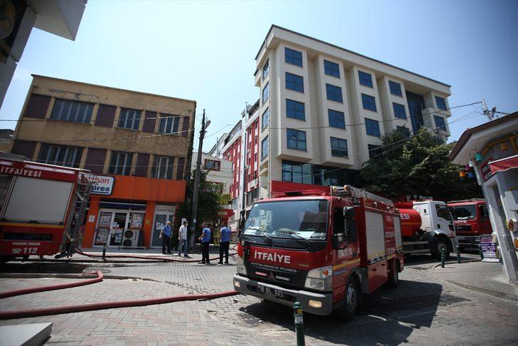 Bursa'da yangında mahsur kalan kedileri itfaiye kurtardı G3