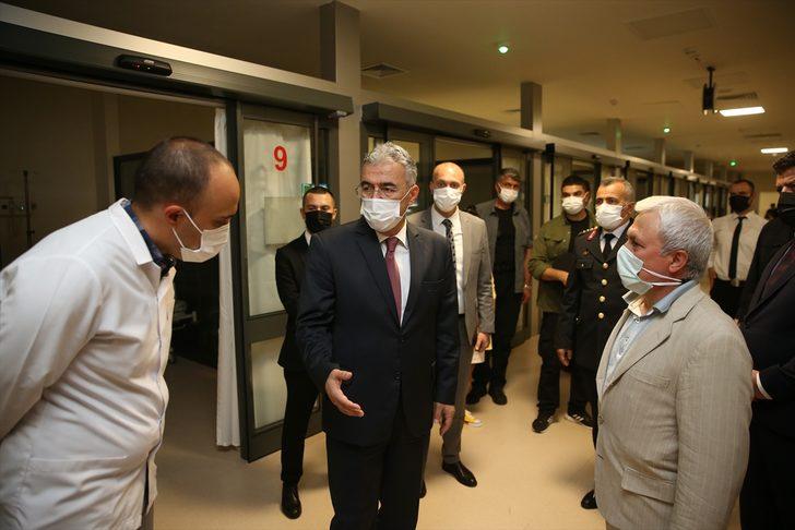 Eskişehir Valisi Erol Ayyıldız, Gara şehidi Mevlüt Kahveci'nin ailesini ziyaret etti G3