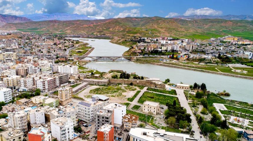 Cizre, 49.1 derece sıcaklık ile Türkiye rekoru kırdı