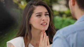 Baht Oyunu'nun yıldızı Cemre Baysel imaj değişikliğine gitti! Rol arkadaşı Aytaç Şaşmaz kayıtsız kalamadı