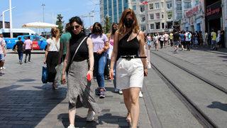 İstiklal Caddesi'nde bayram yoğunluğu
