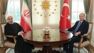 Cumhurbaşkanı Erdoğan, İran Cumhurbaşkanı Ruhani ile telefonda görüştü