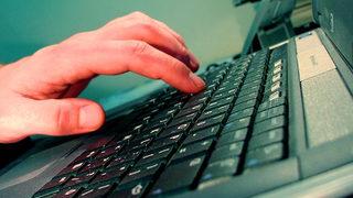 Müşteri bilgilerini paylaşan bankaya ceza