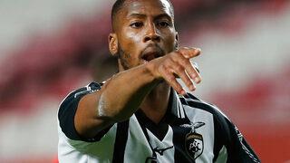 Fenerbahçe Beto'yu kiralamak istiyor