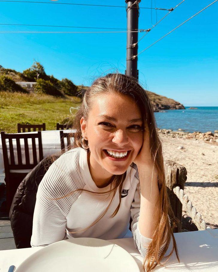 Sıcaktan bunalan Aslı Enver bakın ne yaptı! Enver'in o paylaşımı takipçilerini gülümsetti G3