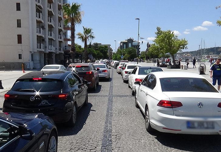 Tatilciler dönüş yoluna geçti! Uzun araç kuyrukları oluştu G5