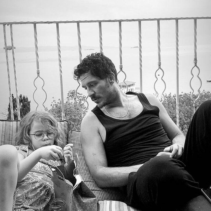 Uraz Kaygılaroğlu'nun kızı Ada ile yaptığı paylaşımlar sosyal medyada çok konuşuldu! İşte baba-kızın eğlenceli anları... G3