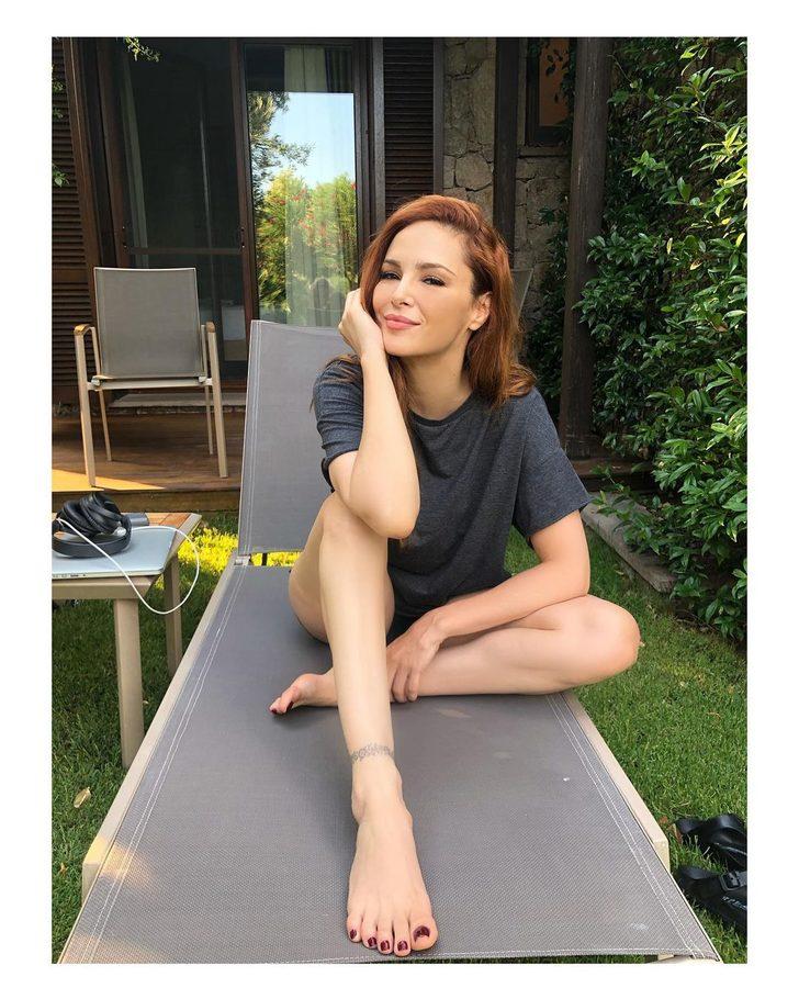 Dakikalar içinde beğeni rekoru aldı... Mine Tugay'dan "bu havaların meftunuyum" paylaşımı G2