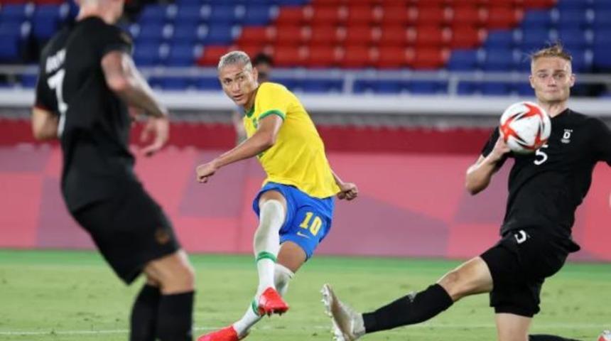 Tokyo Olimpiyatları'nda Brezilya, Almanya'yı 4-2'lik skorla geçti