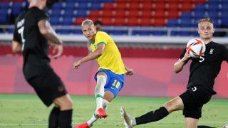 Tokyo Olimpiyatları'nda Brezilya, Almanya'yı 4-2'lik skorla geçti