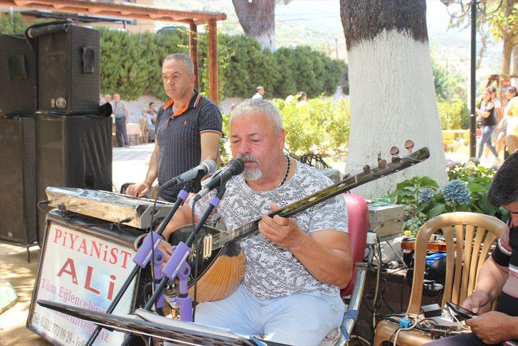 Beydağ'da "Kızlar Genceri Bayramı" kutlandı G4