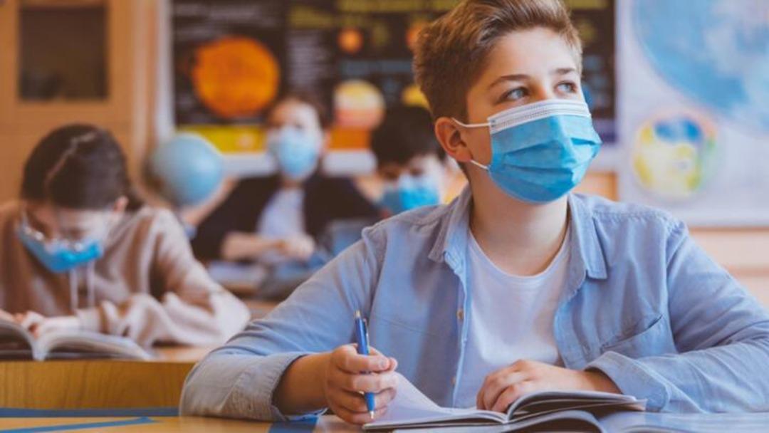 Okullar ne zaman a&ccedil;ılacak? Uzaktan eğitim devam edecek mi? MEB 2021-2022 okulların a&ccedil;ılış tarihi...