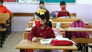 2022 Okullar kapanacak mı? MEB'den gelen açıklama! Okullarda yüz yüze eğitim bitiyor mu?