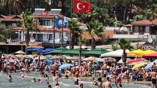 Uyarıları dikkate almadılar! Akyaka'nın nüfusu 4 binden 150 bine çıktı