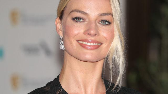 Margot Robbie'den itiraf: Yıllarca rol arkadaşımın karton maketiyle uyudum
