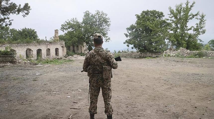 Ermenistan ordusunun a&ccedil;tığı ateş sonucu Azerbaycan askeri şehit oldu