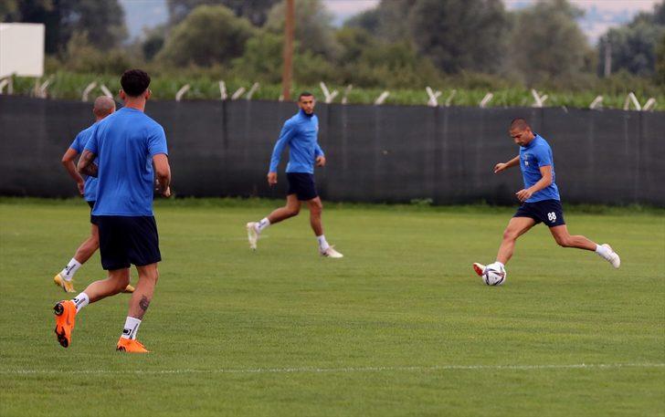 Adana Demirspor, Bolu'daki kamp çalışmasına devam etti G5