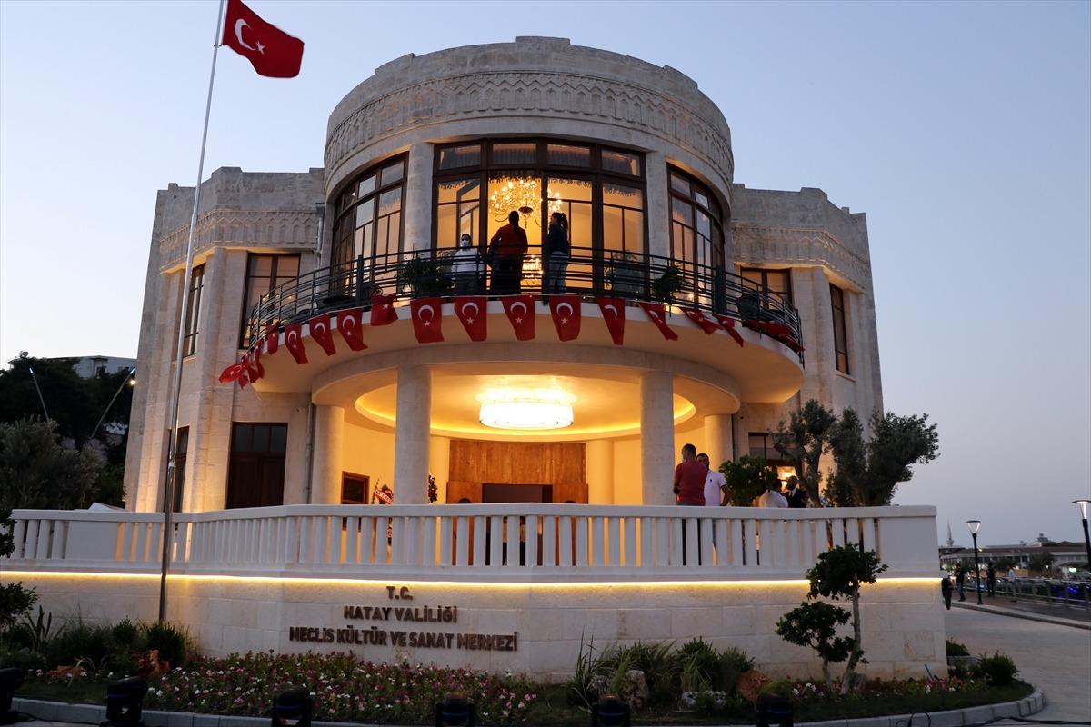 Hatay'da Meclis K&uuml;lt&uuml;r ve Sanat Merkezi ile Antakya Konağı hizmete a&ccedil;ıldı