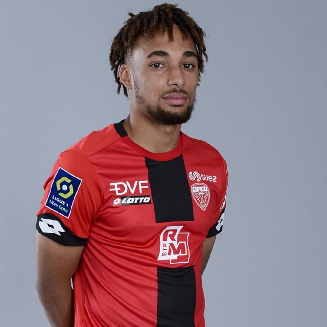 Sacha Boey kimdir, nereli ve hangi mevkide oynuyor? Galatasaray Sacha Boey'i KAP'a bildirdi!