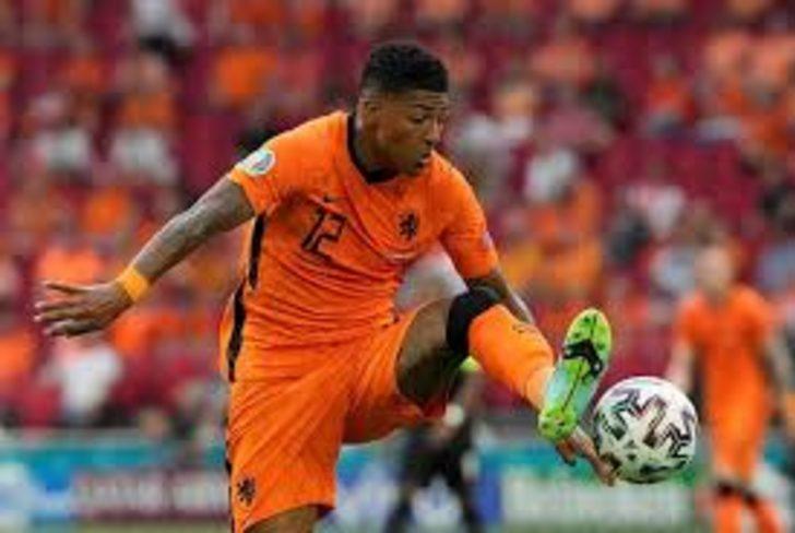 Patrick van Aanholt kimdir, nereli ve hangi mevkide oynuyor? Galatasaray Patrick van Aanholt'ı KAP'a bildirdi! G1
