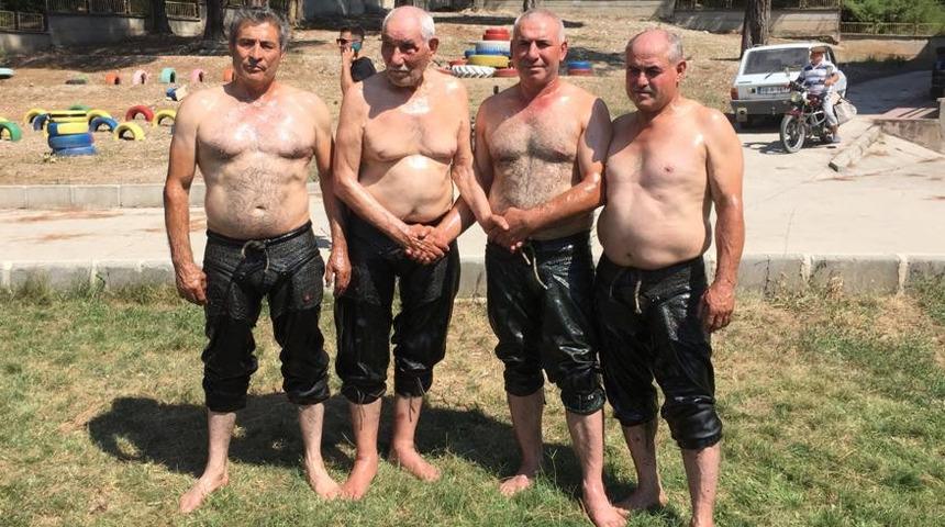 Denizli'de kahvehaneden çağrı yapıldı, kıspetini giyen çayıra koştu