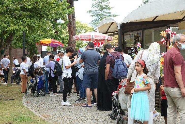 Boztepe'ye ulaşımda eşsiz manzara sunan teleferik bayram tatilinde yoğun ilgi gördü G4