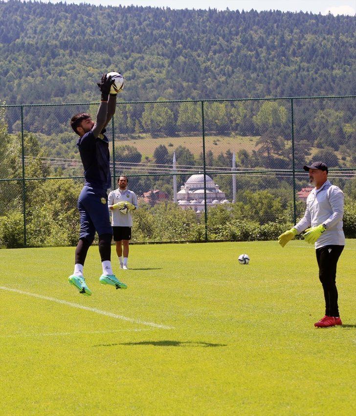 Yeni Malatyaspor'un Bolu kampı devam ediyor G5