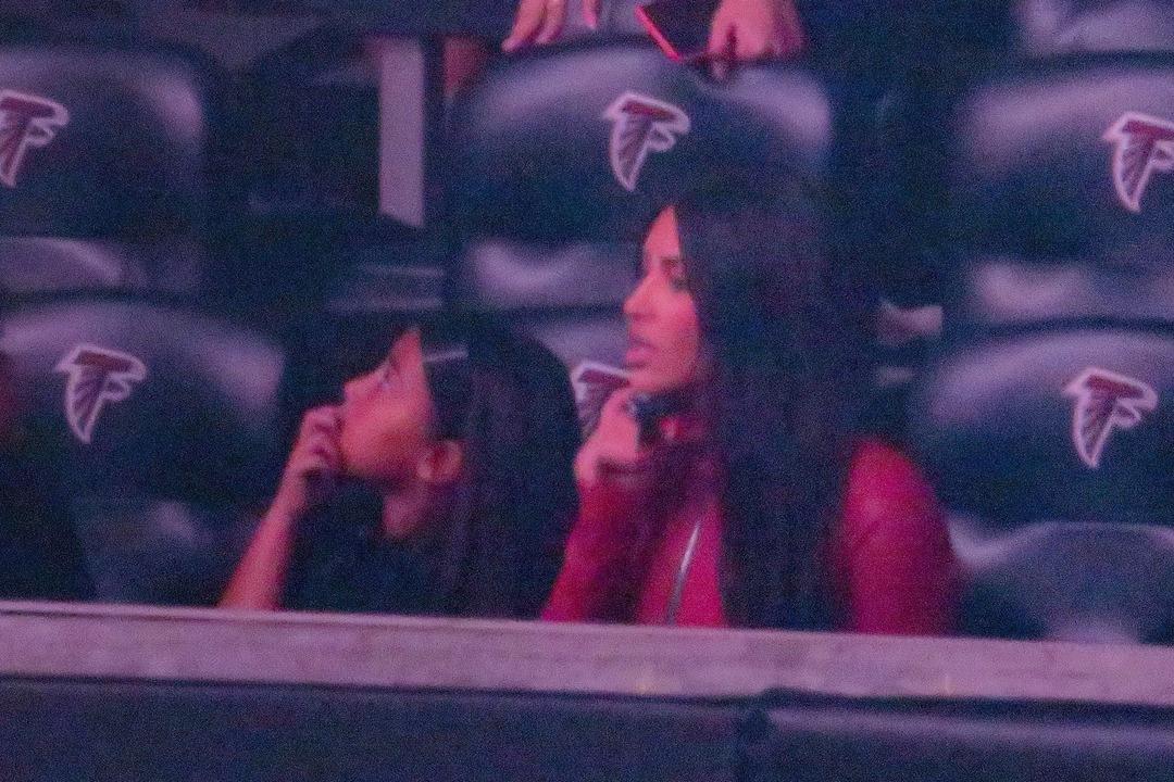 Kim Kardashian aylar sonra Kanye West ile birlikte g&ouml;r&uuml;nt&uuml;lendi