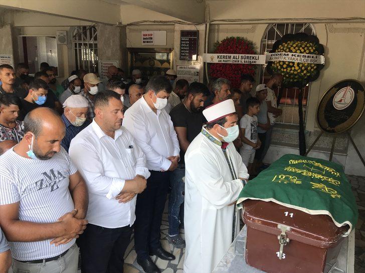 İzmir'de seyir halindeyken yanan kamyonette ölen 6 yaşındaki çocuk toprağa verildi G2