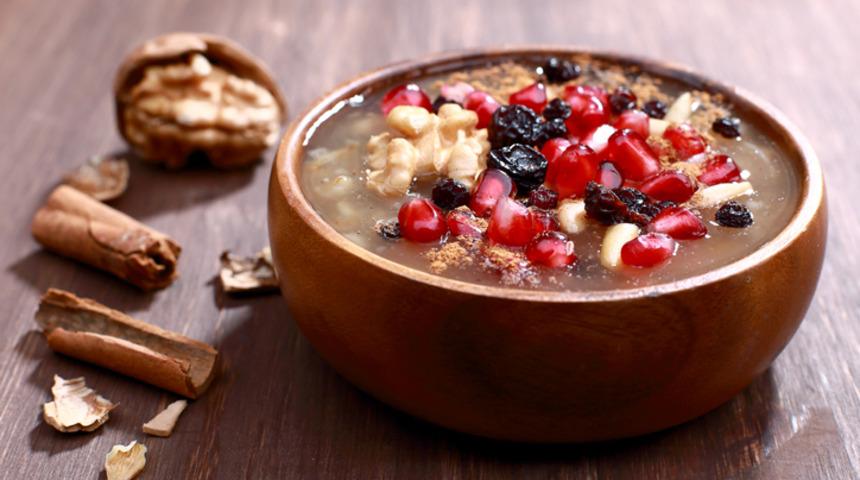 En lezzetli ve pratik aşure tarifi! Muharrem ayına özel aşure nasıl yapılır, malzemeleri neler?