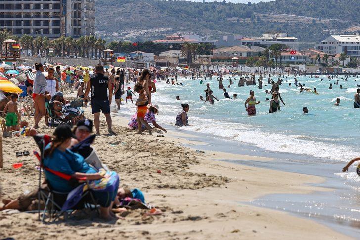 Ege Bölgesi'nin turistik ilçelerinde hem tatil hem de dönüş yolculuğu devam ediyor G4