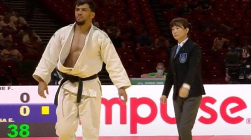 İsrailli rakibiyle eşleşmemek için Tokyo 2020'den çekildi