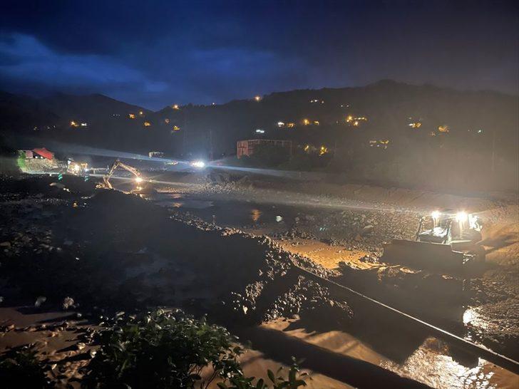 Artvin'in Arhavi ilçesinde arıza giderildi su verilmeye başlandı G4