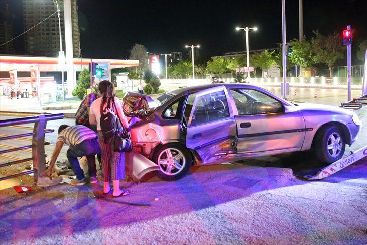 Elazığ'da trafik kazası: 4 yaralı G3