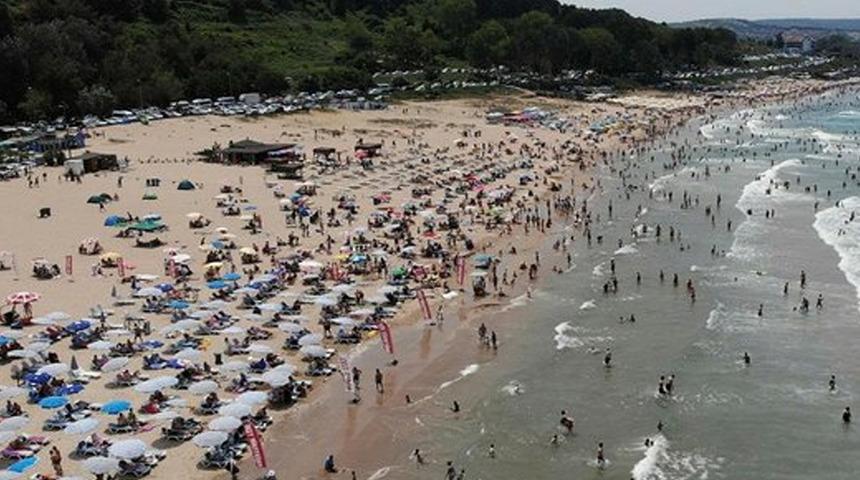 Olumsuz hava koşulları sonrası açıklama geldi! Şile'de denize girmek yasaklandı