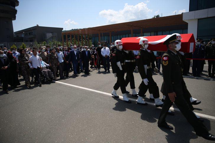 Şehit İstihkam Astsubay Çavuş Fatih Güney'in naaşı memleketi Ordu'ya getirildi G3