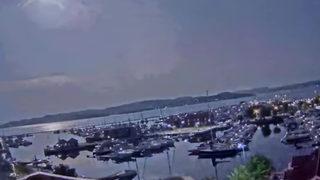 Norveç’te atmosfere giren meteor geceyi gündüze çevirdi