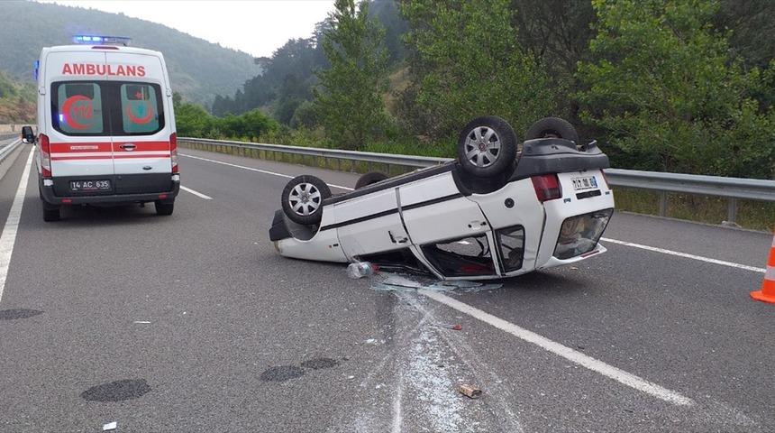 Bolu'da otomobil devrildi: 5 yaralı