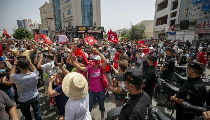 Tunus'ta hükümet krizi: Gece yarısı ülke karıştı! İşte son gelişmeler