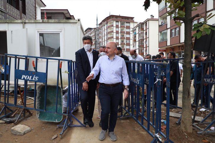 Ulaştırma ve Altyapı Bakanı Adil Karaismailoğlu, Güneysu'daki afet bölgesinde incelemelerde bulundu: G2