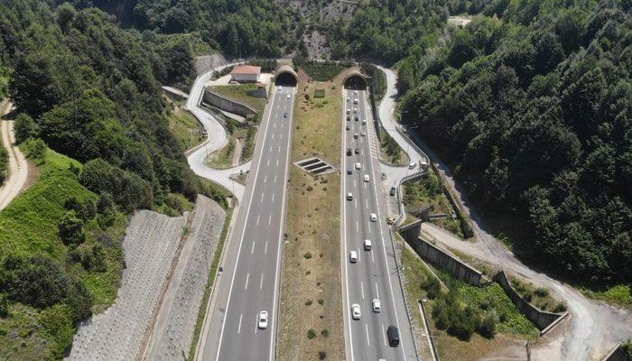 Bolu Dağı Tüneli’nden bayram tatili boyunca 865 bin araç geçti