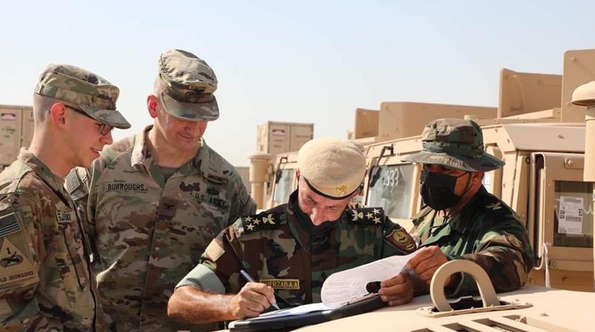 ABD öncülüğündeki DEAŞ karşıtı koalisyondan Peşmerge'ye askeri yardım! Törenle teslim edildi