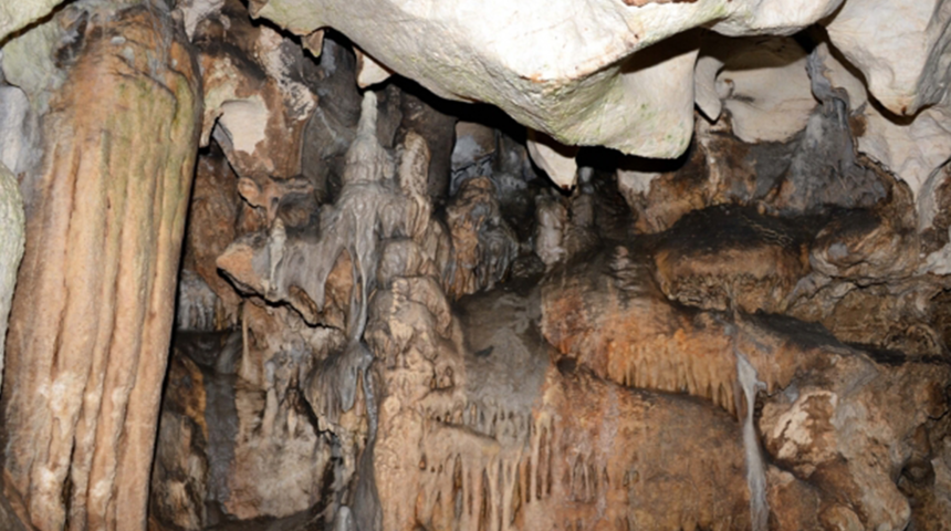 Rekor ziyaretçi! Tokat’ta 3.5 milyon yıllık doğa harikası Ballıca Mağarası’na turistler akın etti