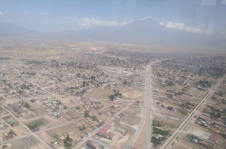 Ağrı-İran kara yolundaki trafik helikopterle denetlendi G3