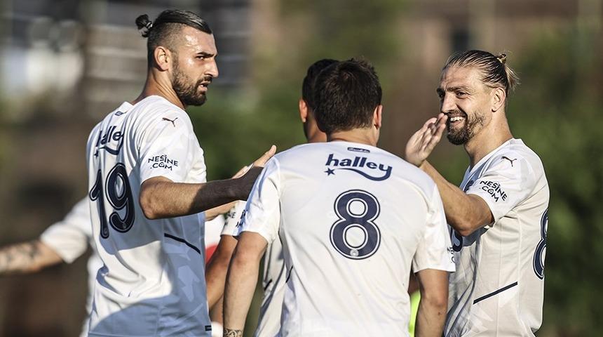 Fenerbahçe Ankara'da farka koştu