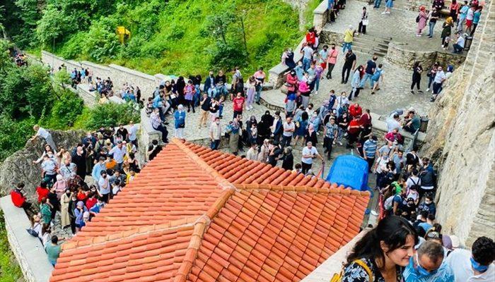 Sümela Manastırı'nı Kurban Bayramı'nda 8 bin 227 kişi ziyaret etti