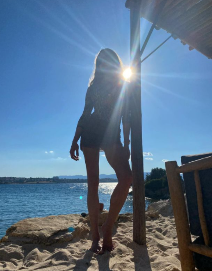 Ece Sükan Bodrum sahilini yaktı geçti! Düzgün fiziğiyle görenleri kıskandırdı G3