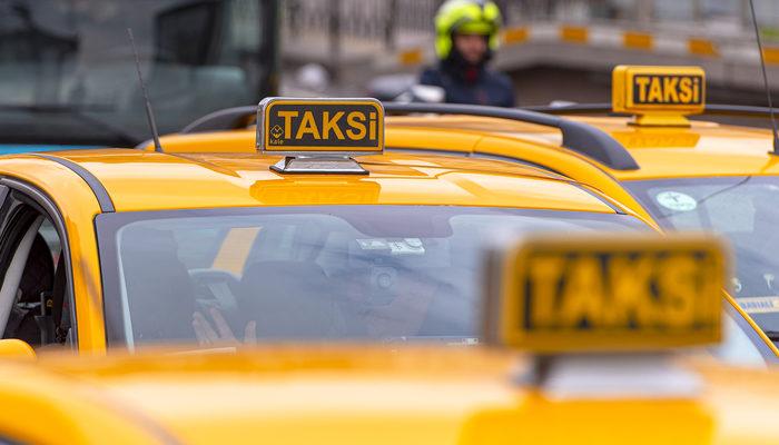 İBB'nin 750 adet minibüs ve 250 adet dolmuş taksinin, taksiye dönüştürülme teklifi kabul edildi