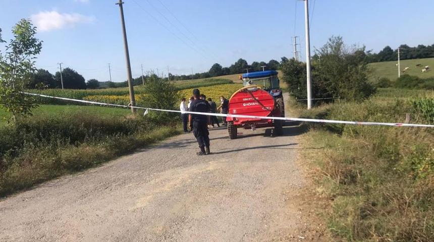 Sakarya’da acı olay: Ağabeyinin kullandığı kepçenin altında kaldı